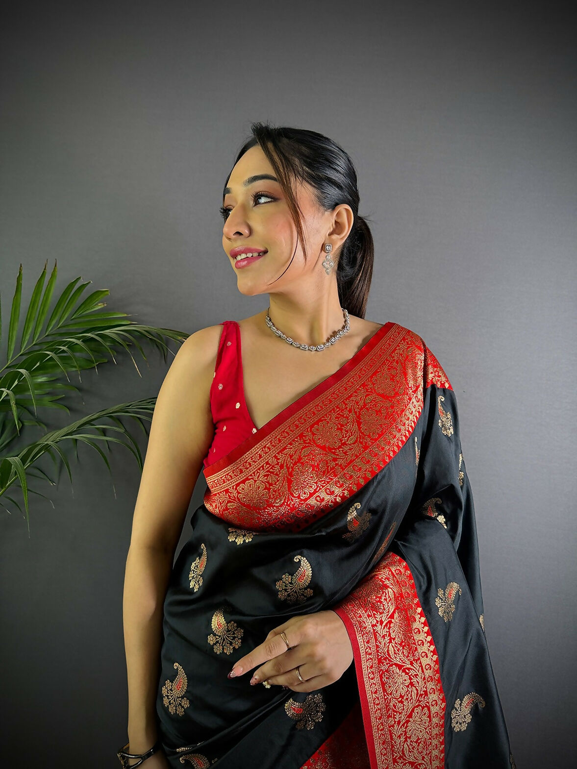 Joban Fashion Banarasi Black Woven Butti Soft Silk Saree
