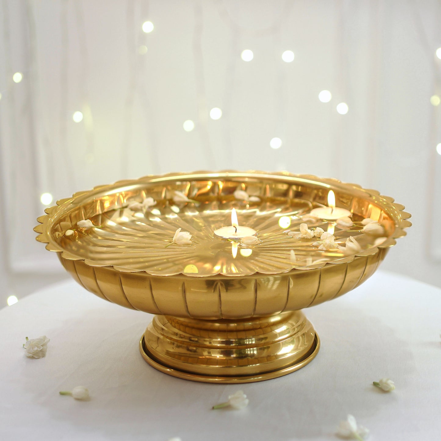 metal kamal urli tray for decoration gold