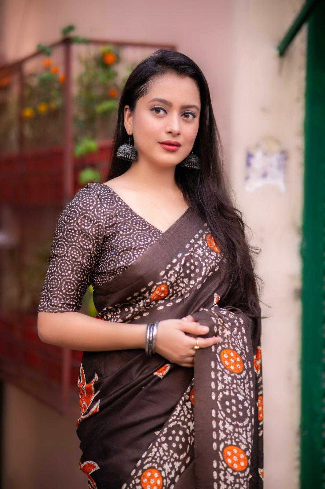 Coffee Silk Blend Ethnic Motifs Saree with Unstitched Blouse - A2M - Distacart