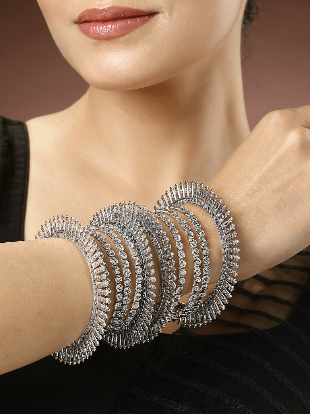 NVR Women's Set of 6 Silver-Toned German Silver Oxidised Bangles - Distacart