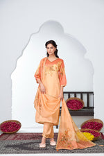 Thumbnail for BulBul Tasneem Silk Peach Kurta Set with Dupatta