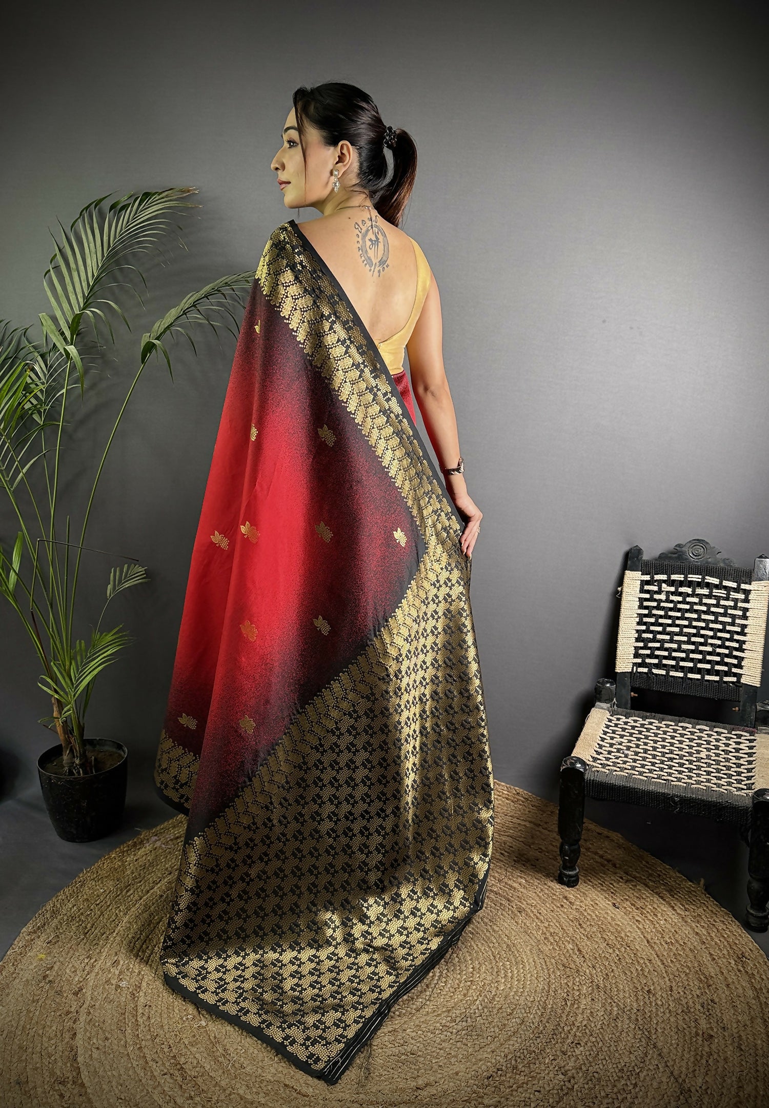 Joban Fashion Red Handloom Silk Ikkat Saree
