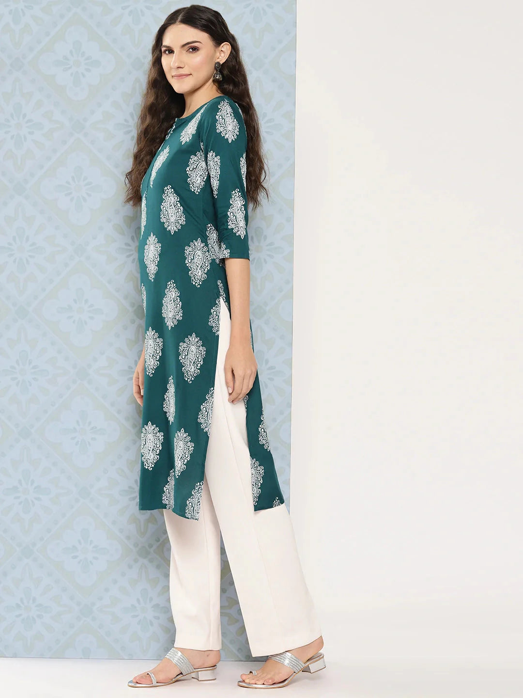 Yufta Teal Green Paisley Printed Kurta