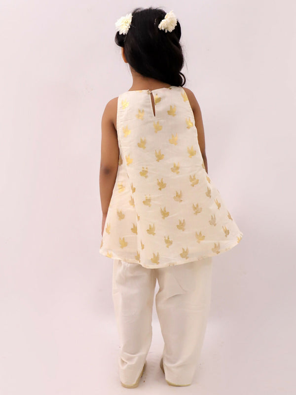 Lil Drama Mishti Off White Kurta and Dhoti Set For Girls