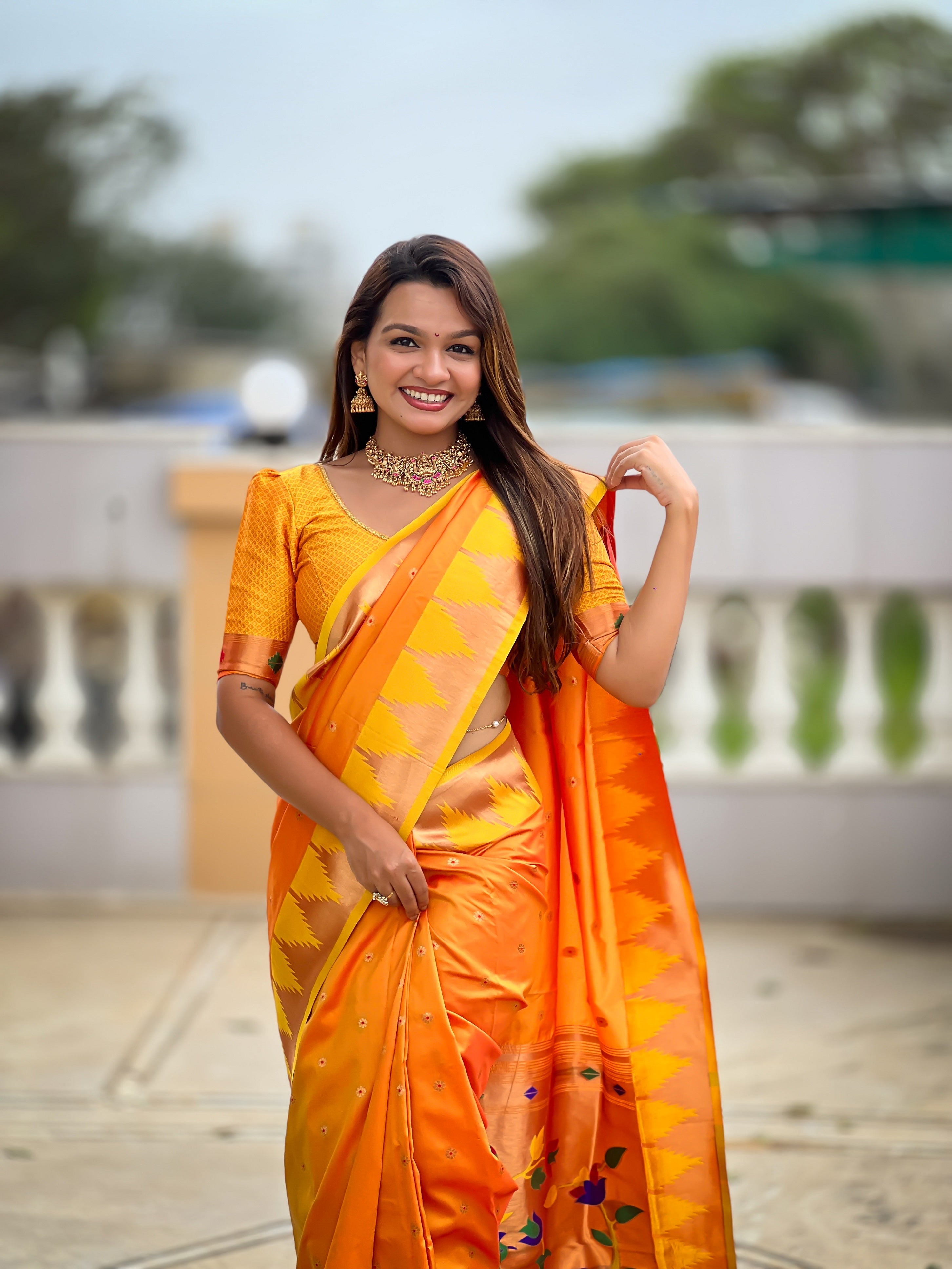 Vedant Vastram Soft Litchi Silk Banarasi Silk Jacquard Saree - Orange - Dista
