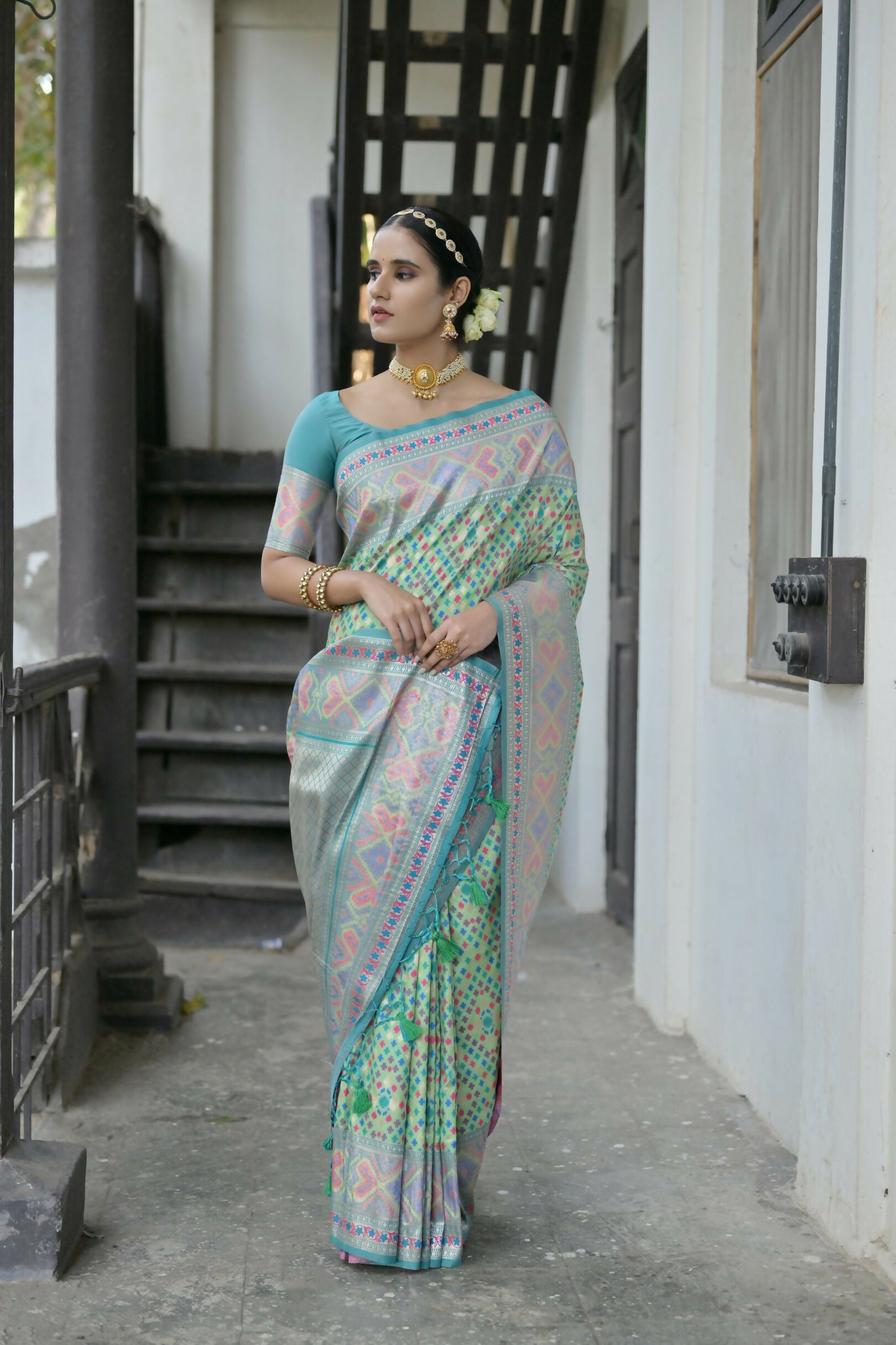 Vishnu Weaves Women's Sea-Green Paithani Silk Saree with Blouse - Distacart
