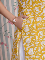 Thumbnail for Ode by House of Pataudi Floral Printed Pure Cotton Straight Kurta with Palazzos - Distacart
