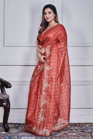 Morchari Red Kota Check Zari Embroidery Saree Unstitched Blouse