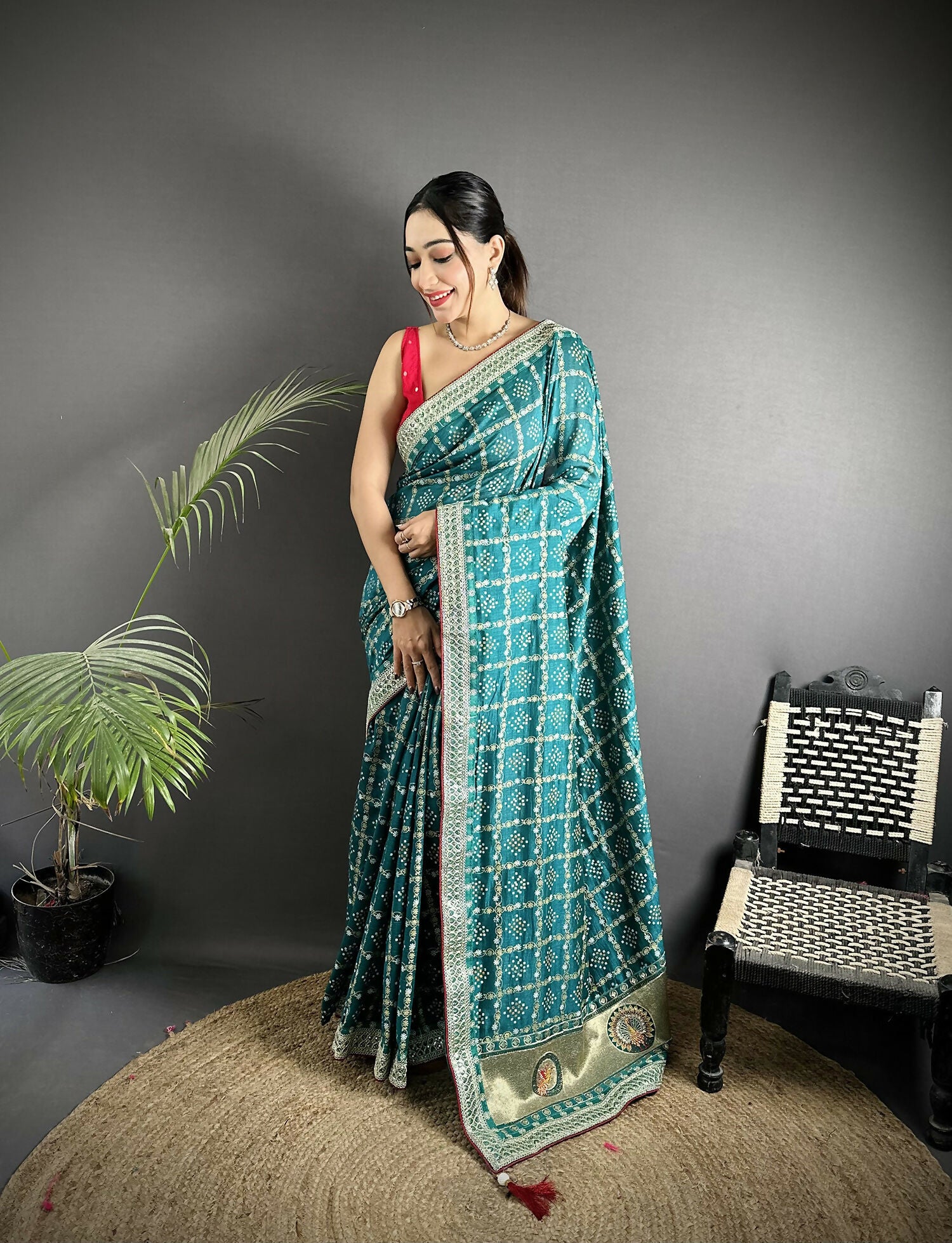 Joban Fashion Emerald Blue Bandhej Bandhani Vichitra Silk Bandhani Prints Saree