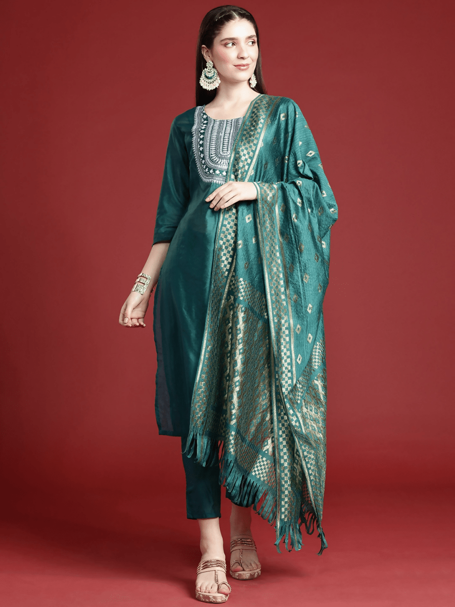 Anouk Ethnic Motifs Embroidered Regular Sequinned Kurta with Trousers & Dupatta - Distacart