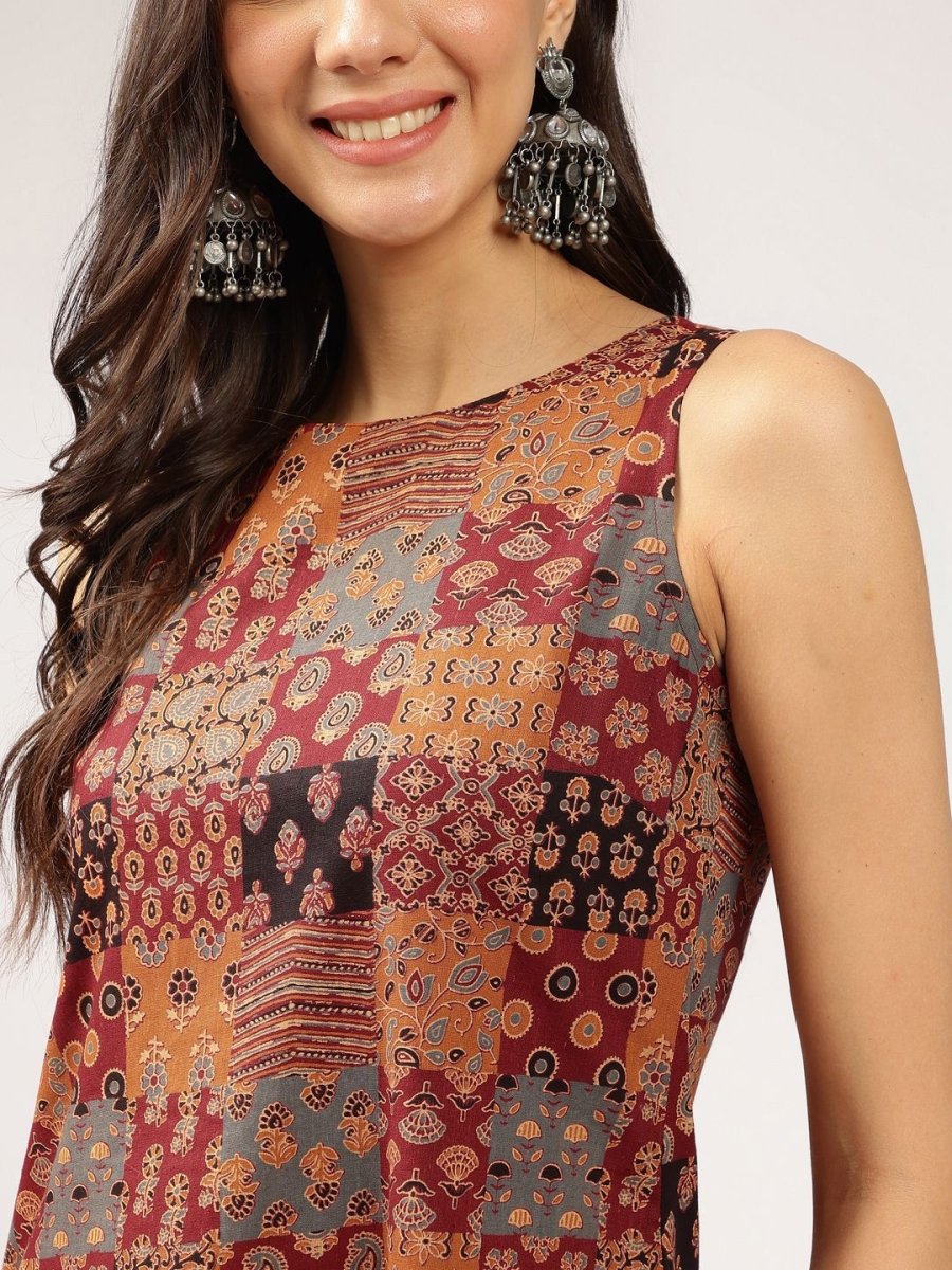 Anouk Ethnic Floral Printed Round Neck Sleeveless Side Slits Kurta with Trouser - Distacart