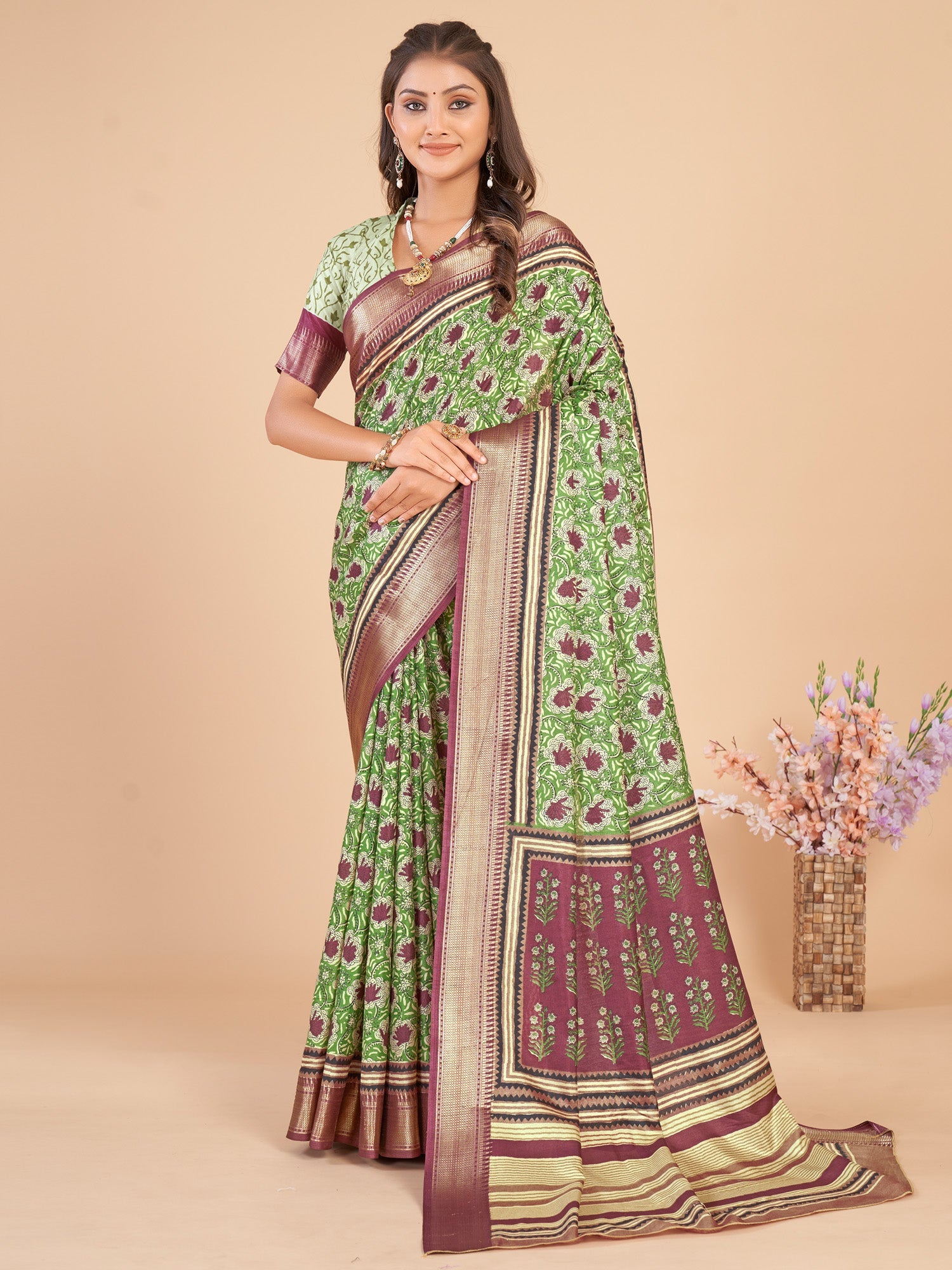 NOZ2TOZ Women's Dola Silk Light Green Woven Design Designer Saree With Blouse Piece - Distacart