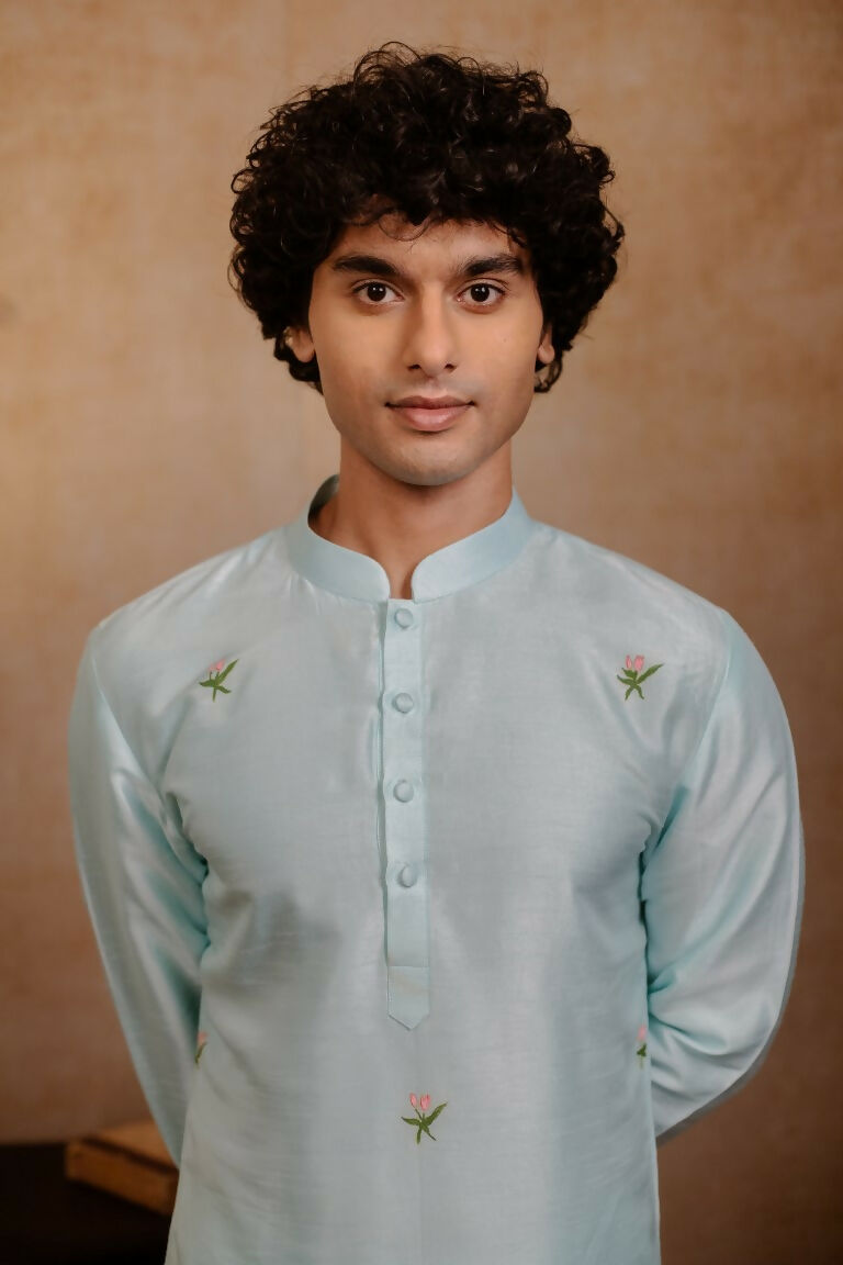 Falling Raw Silk Sea Green Vrindavan Lotus Kurta By Hilo Design - Distacart