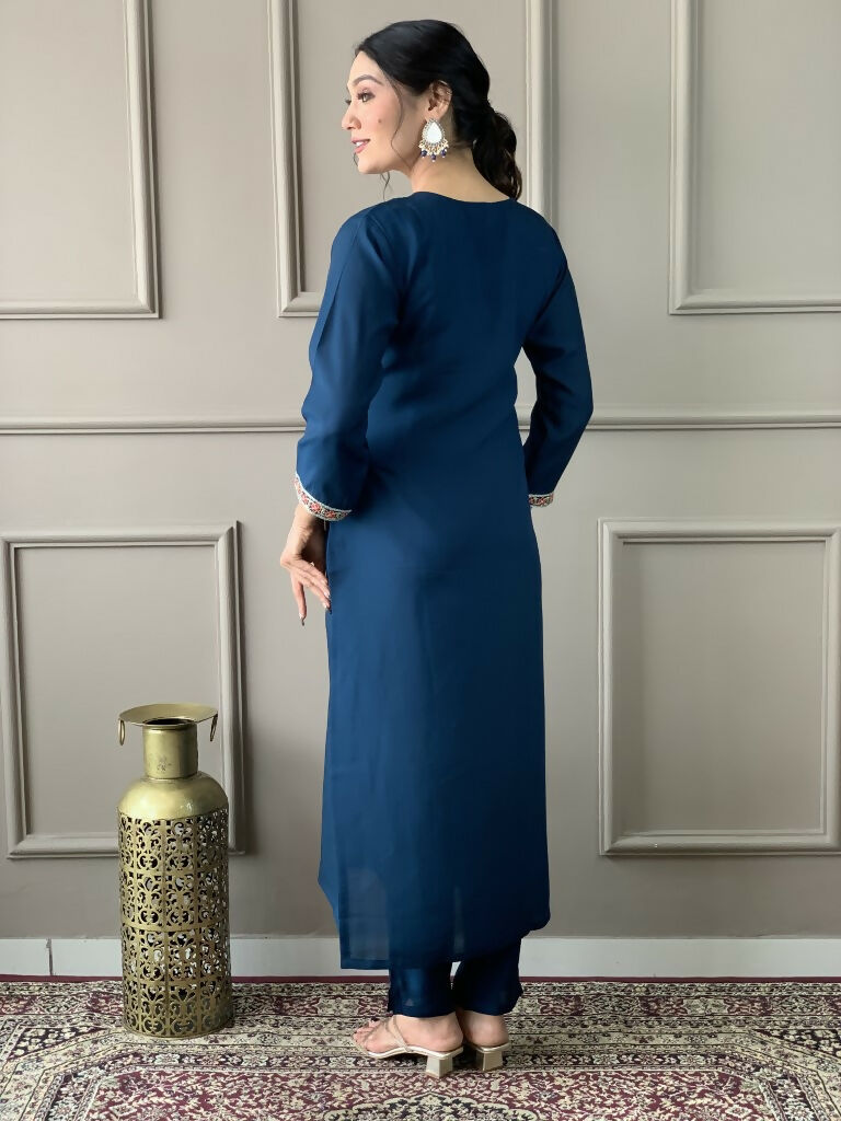 Tanisha1081-LilyB