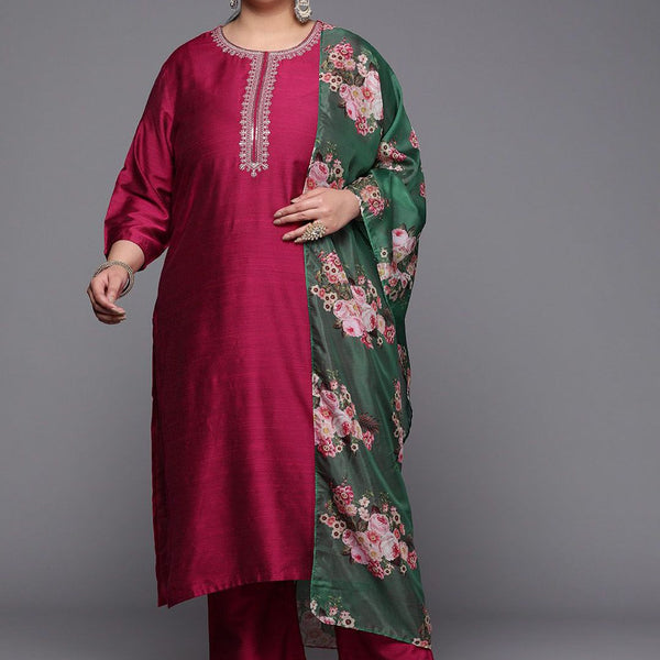 Sztori Plus Size Floral Embroidered Straight Kurta & Trousers With Dupatta - Distacart