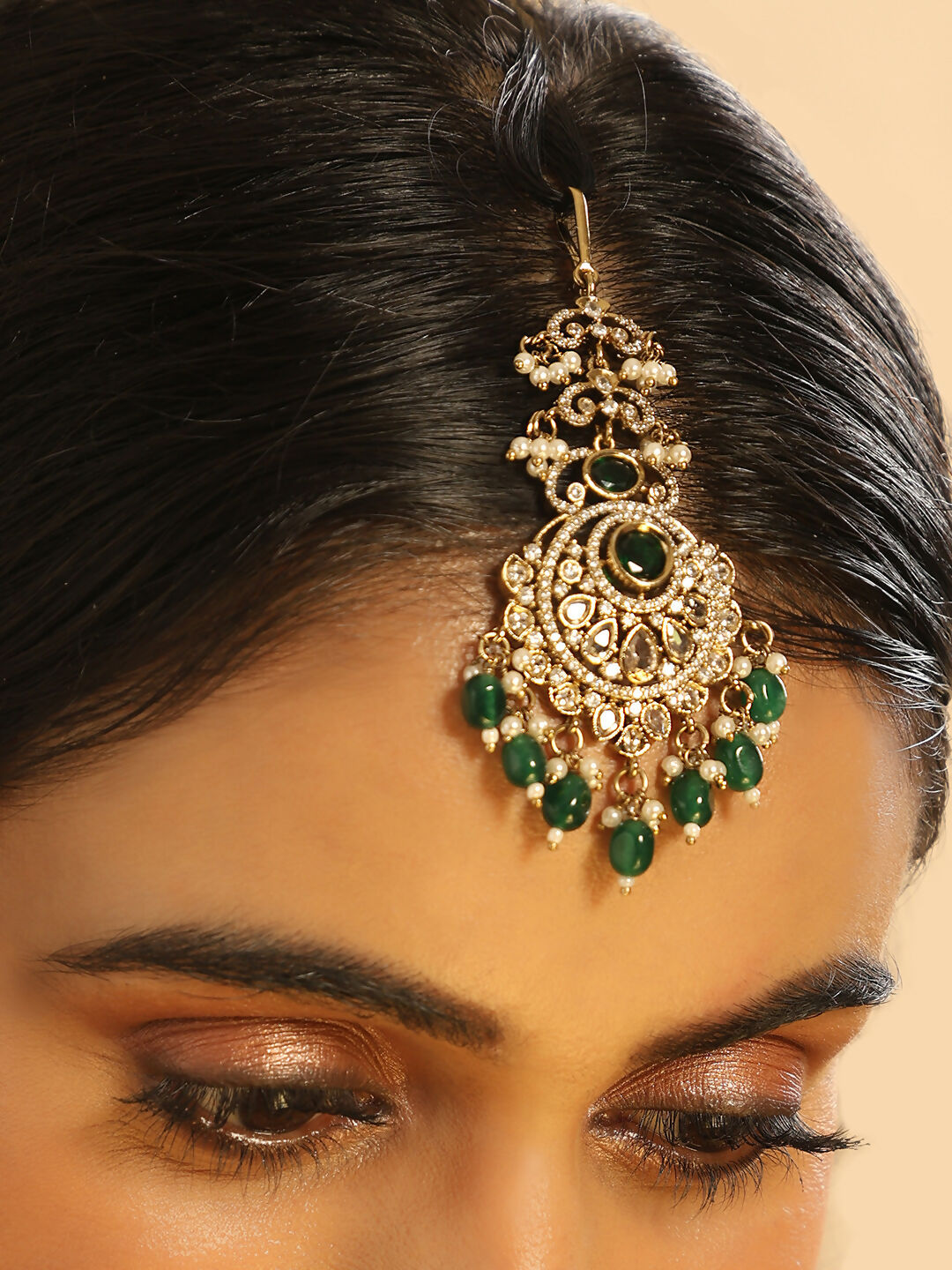 Nuyug 18K Gold Plated Ethereal Green Stone Maang Tikka