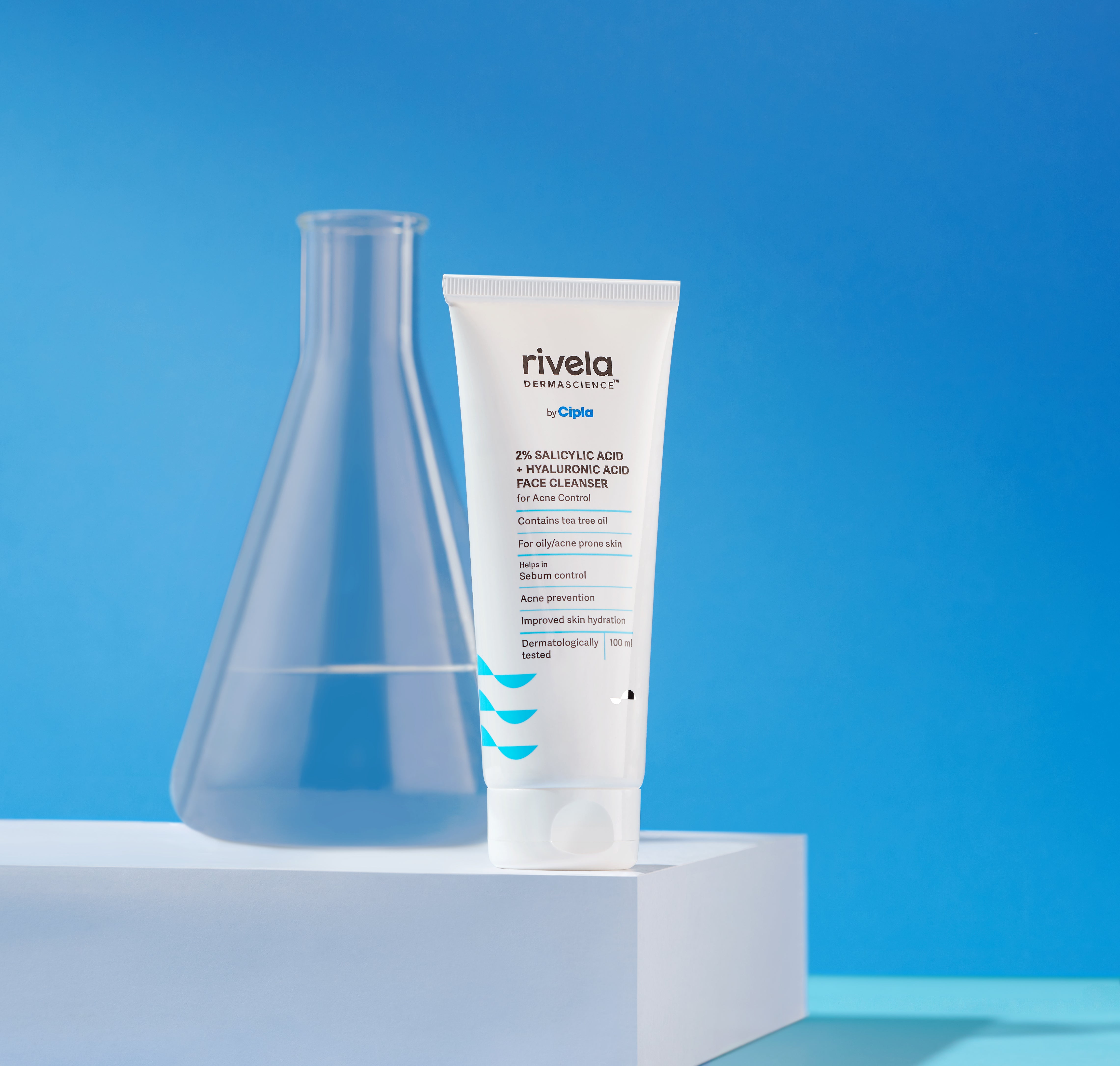 2% Salicylic Acid + Hyaluronic Acid Face Cleanser - Rivela Dermascience