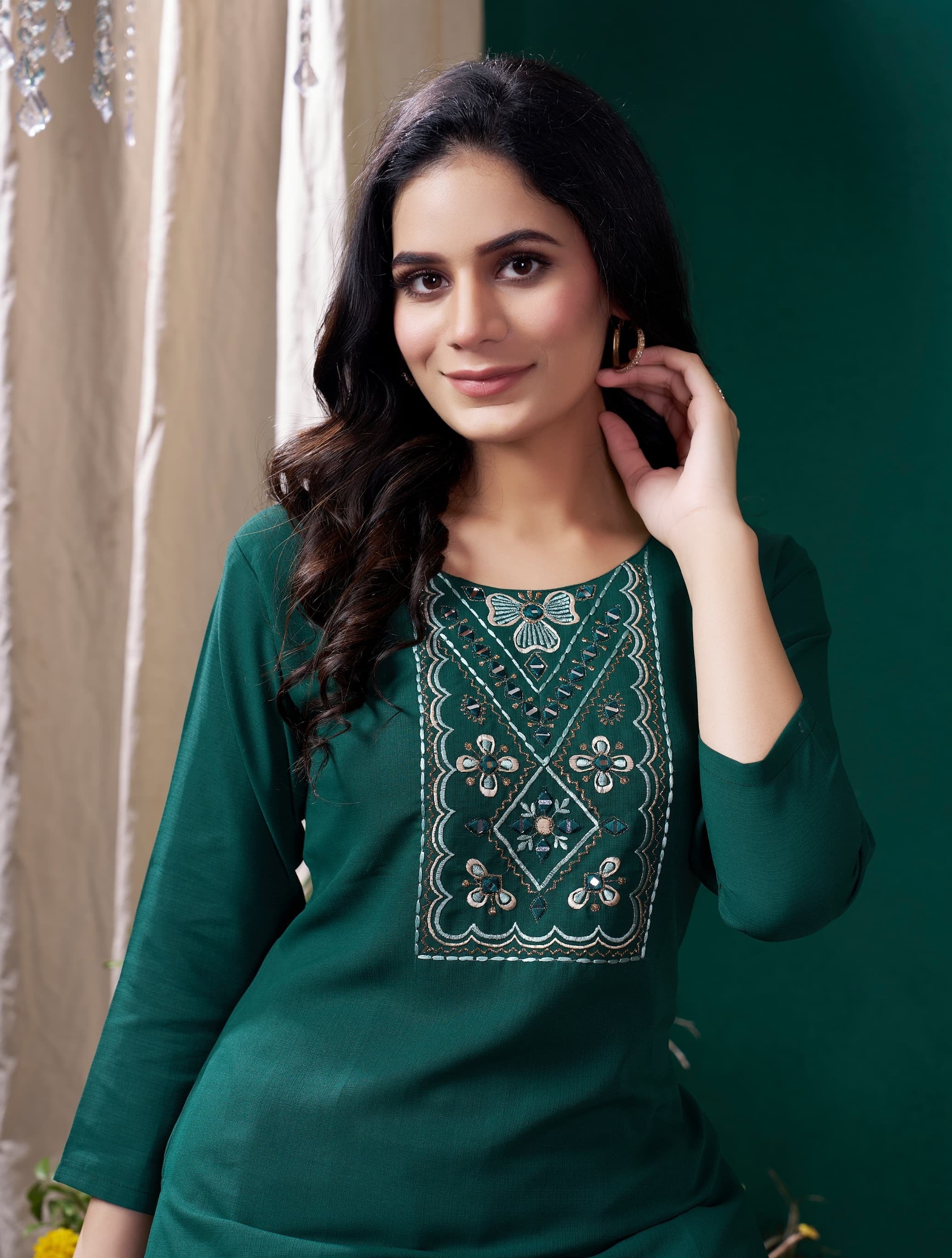 Lyush Women Party Wear Hand Embroidery Worked Kurta With Pant - Green - Distacart