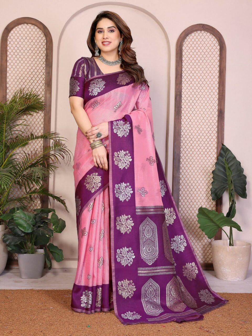 Teeya Creation New Trendy Wedding Wear Banarasi Silk Saree-Pink - Dista