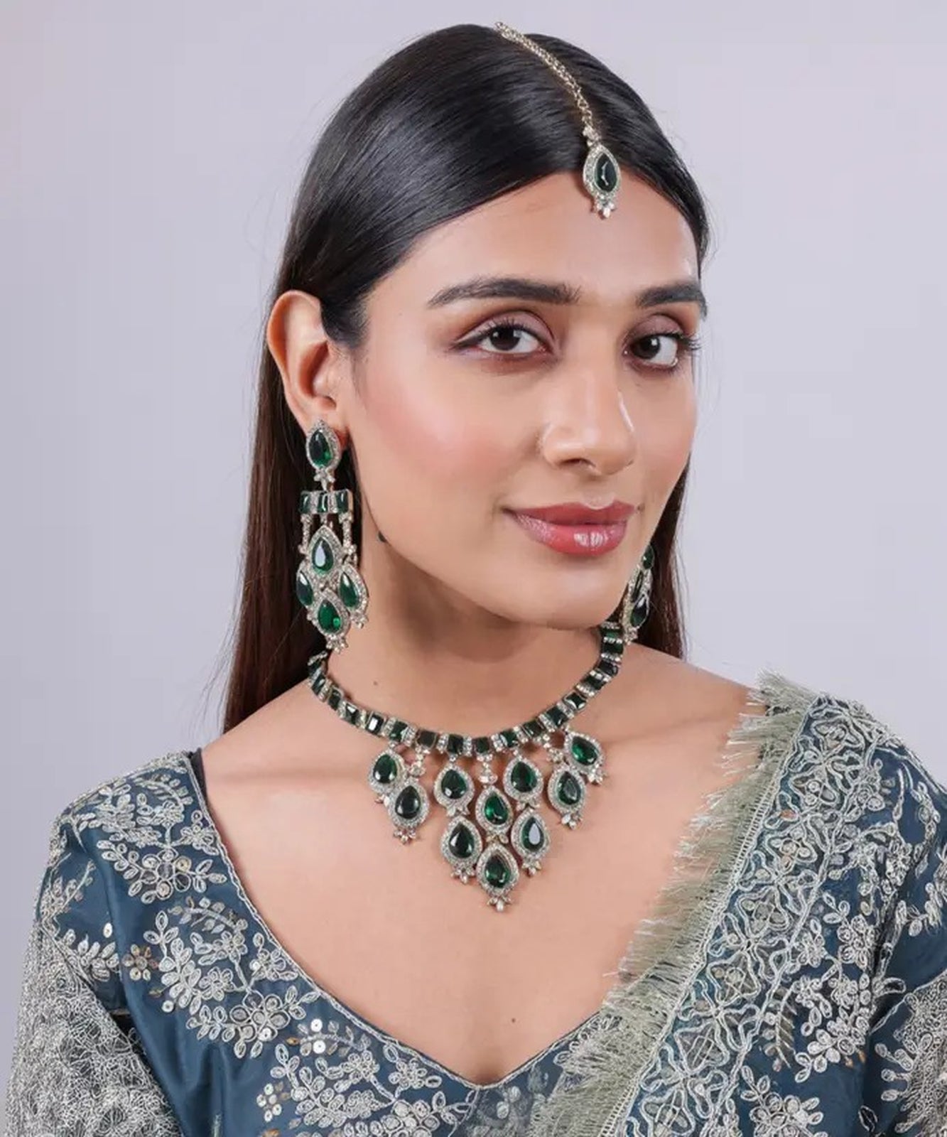 Jewel City Teardrop Bridal Necklace Set with Earrings & Maang Tikka - Ethnic Wedding Jewelry for Brides & Parties