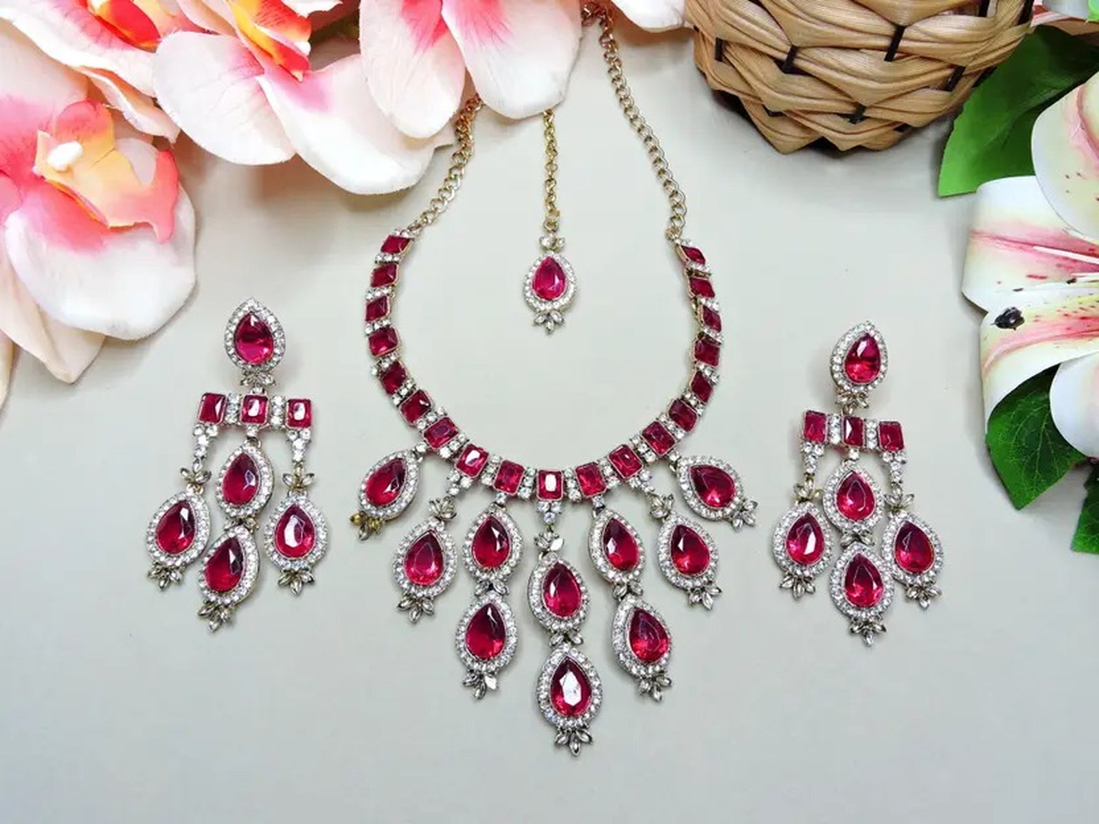 Jewel City Teardrop Bridal Necklace Set with Earrings & Maang Tikka - Ethnic Wedding Jewelry for Brides & Parties