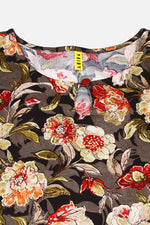 Thumbnail for Ahika Cotton Blend Black Floral Printed Straight Kurta - Distacart