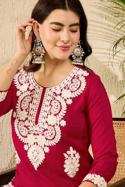 Vivaanta Fashion Red Viscose Rayon Solid Embroidered Straight Kurta VCK9782 - Dista