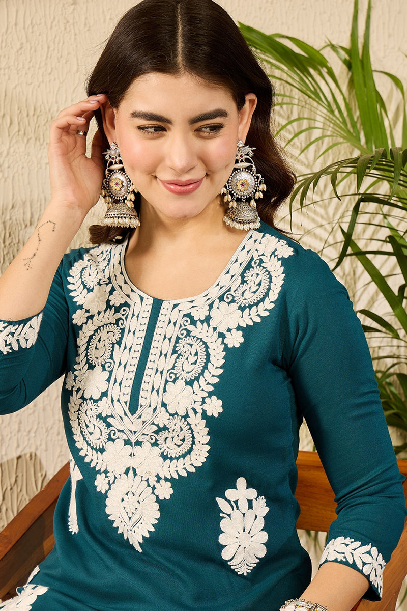 Vivaanta Fashion Blue Viscose Rayon Solid Embroidered Straight Kurta VCK9784 - Dista