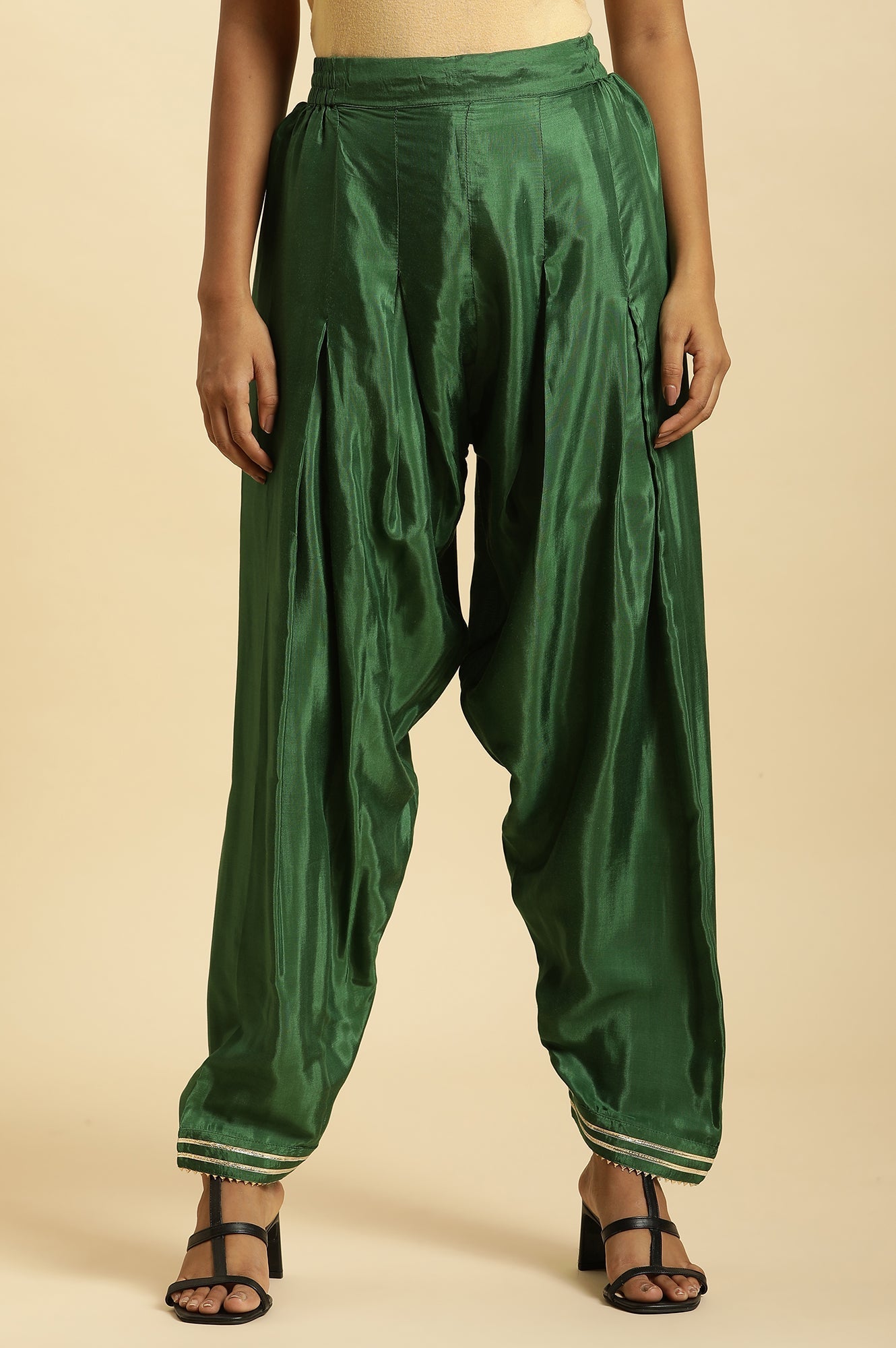 https://cdn.shopify.com/s/files/1/0722/3148/5636/files/VCSTB2W-10067_6.jpg?v=1760496502