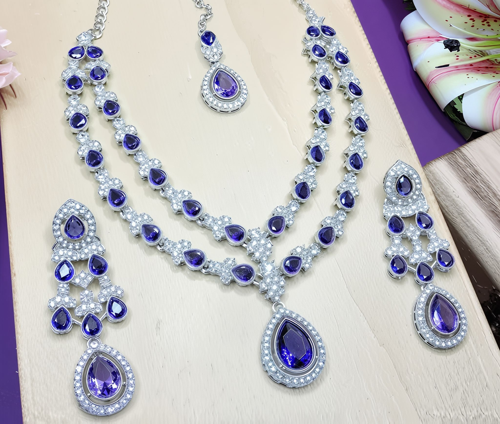 Jewel City Teardrop Bridal Necklace Set with Earrings & Maang Tikka - Ethnic Wedding Jewelry for Brides & Parties