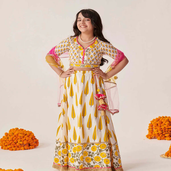 Joban Fashion Girl's Yellow & White Color Lehenga Choli