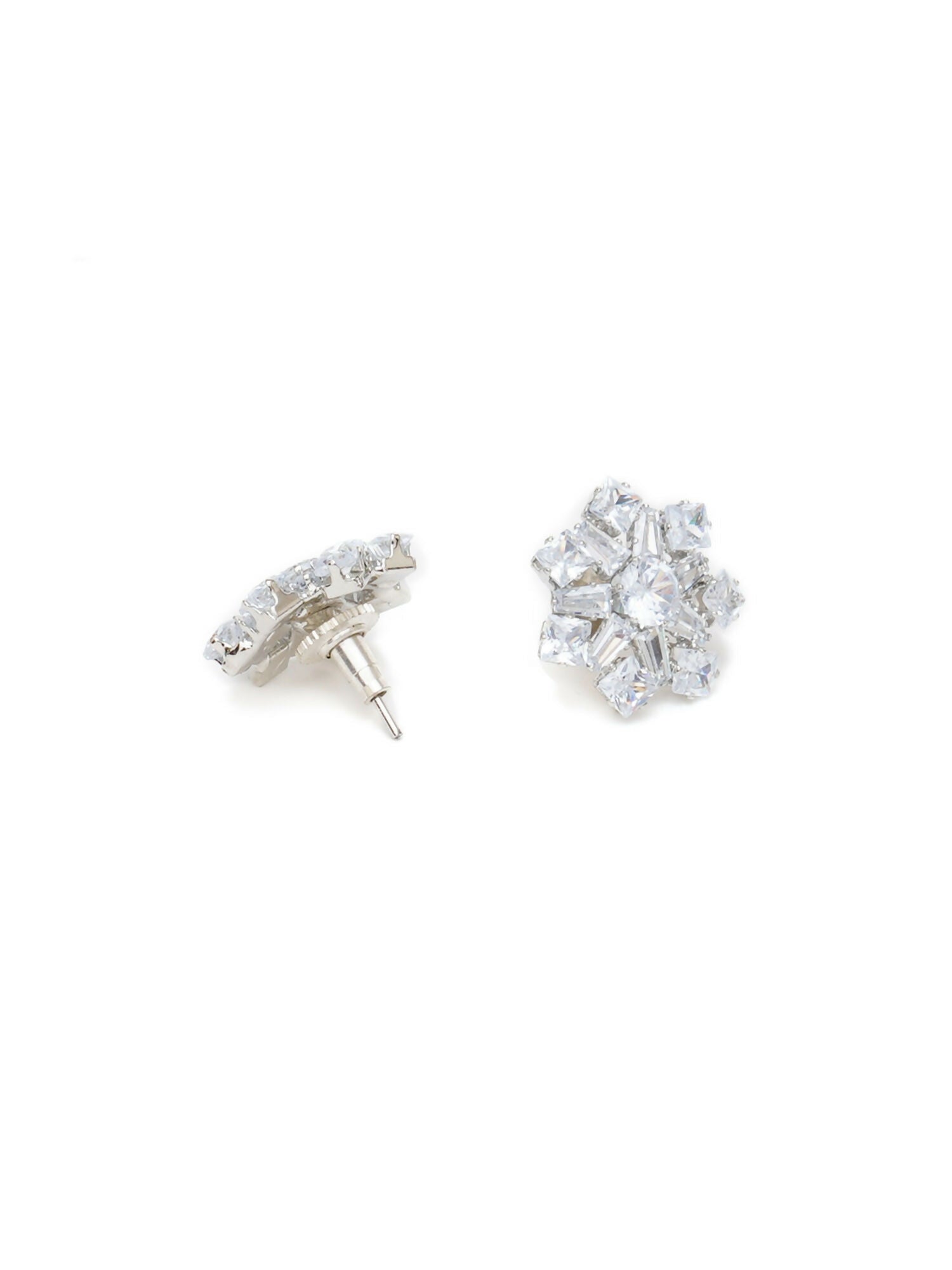 stone stud (white) - Ruby Raang - Distacart