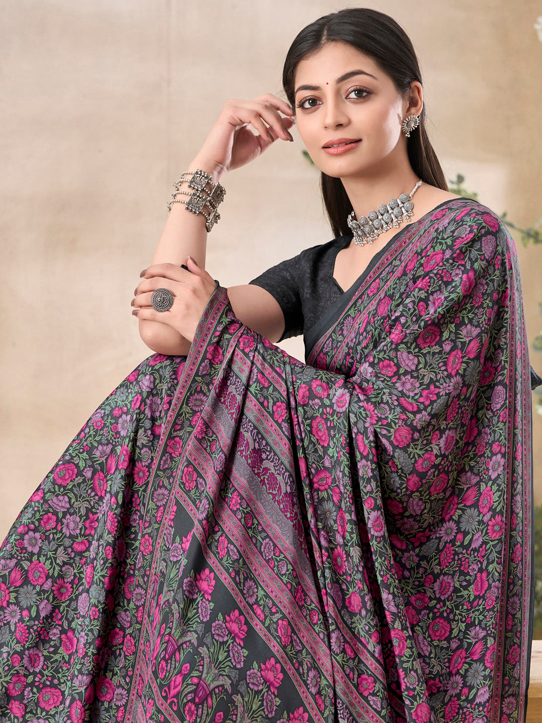 NOZ2TOZ Women's Crepe Black Printed Designer Saree With Blouse Piece - Distacart