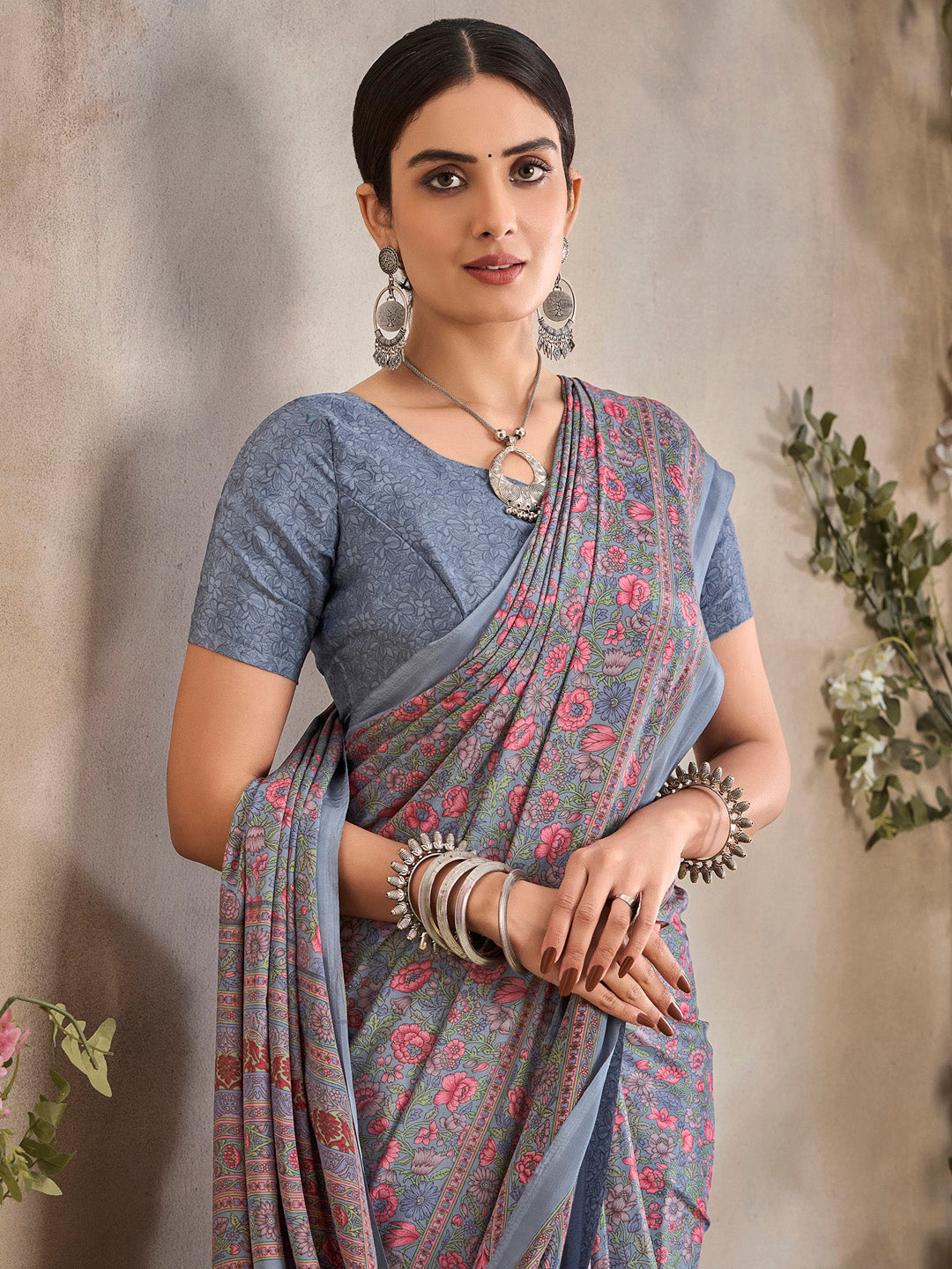 NOZ2TOZ Women's Crepe Grey Printed Designer Saree With Blouse Piece - Distacart