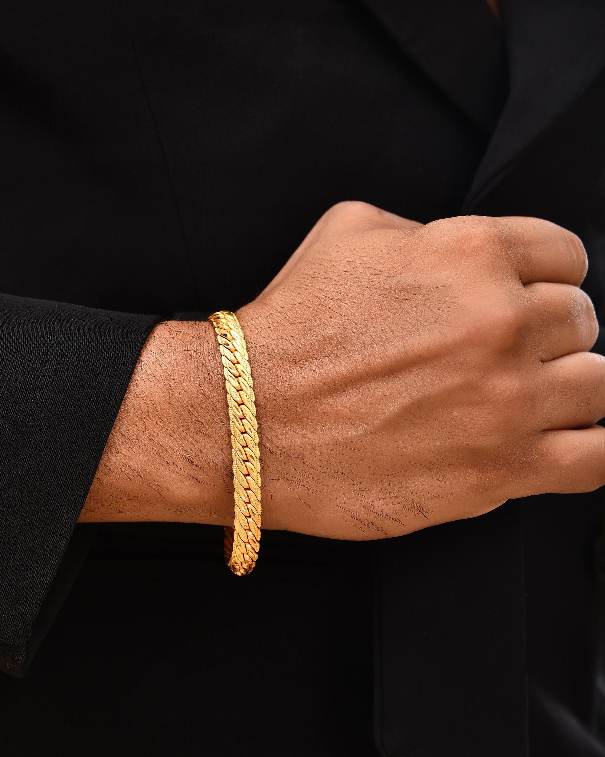 VOJ Gold Polished HandCrafted linked Bracelet