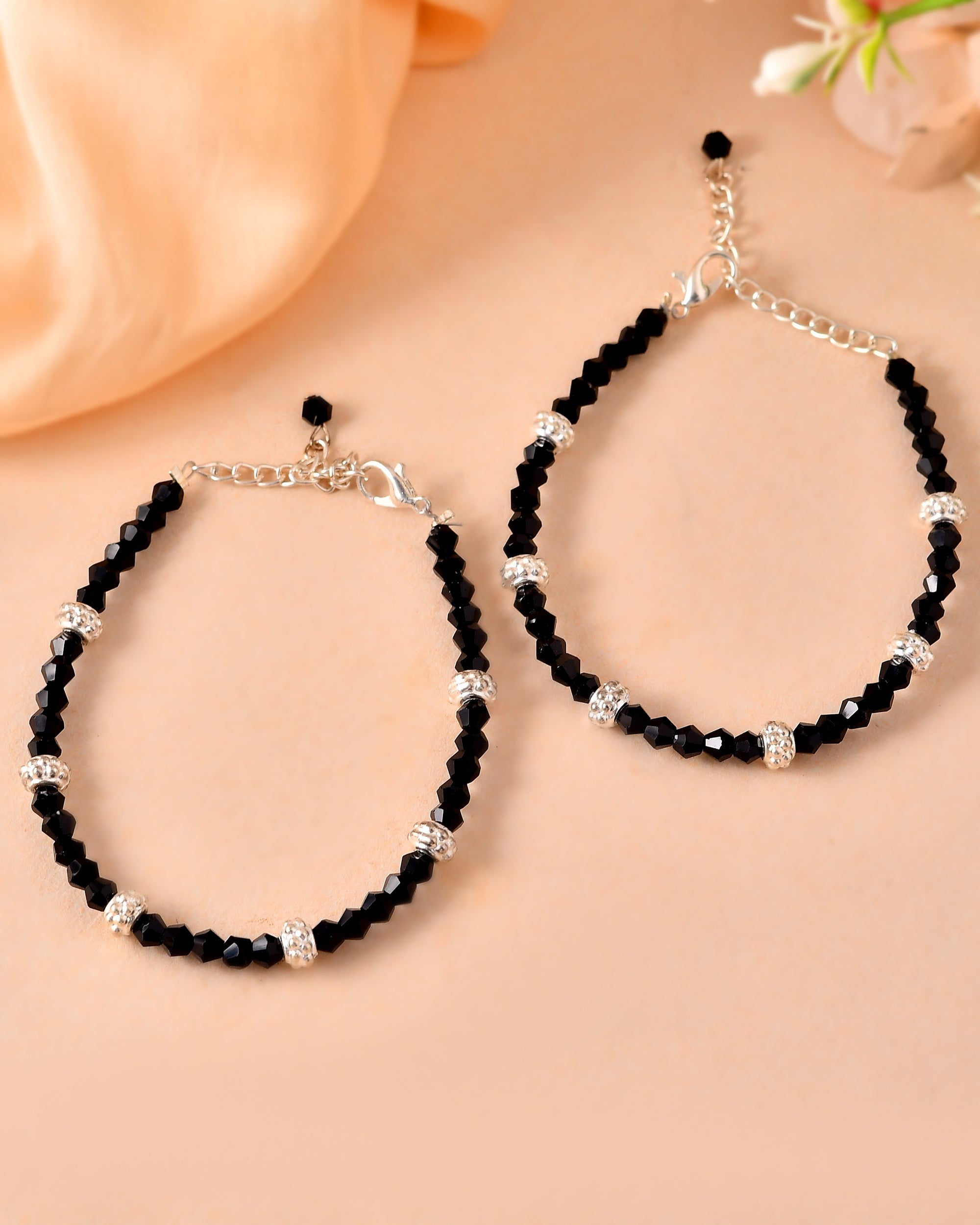 VOJ Set of 2 Silver Plated Artificial Beads Studded Anklet