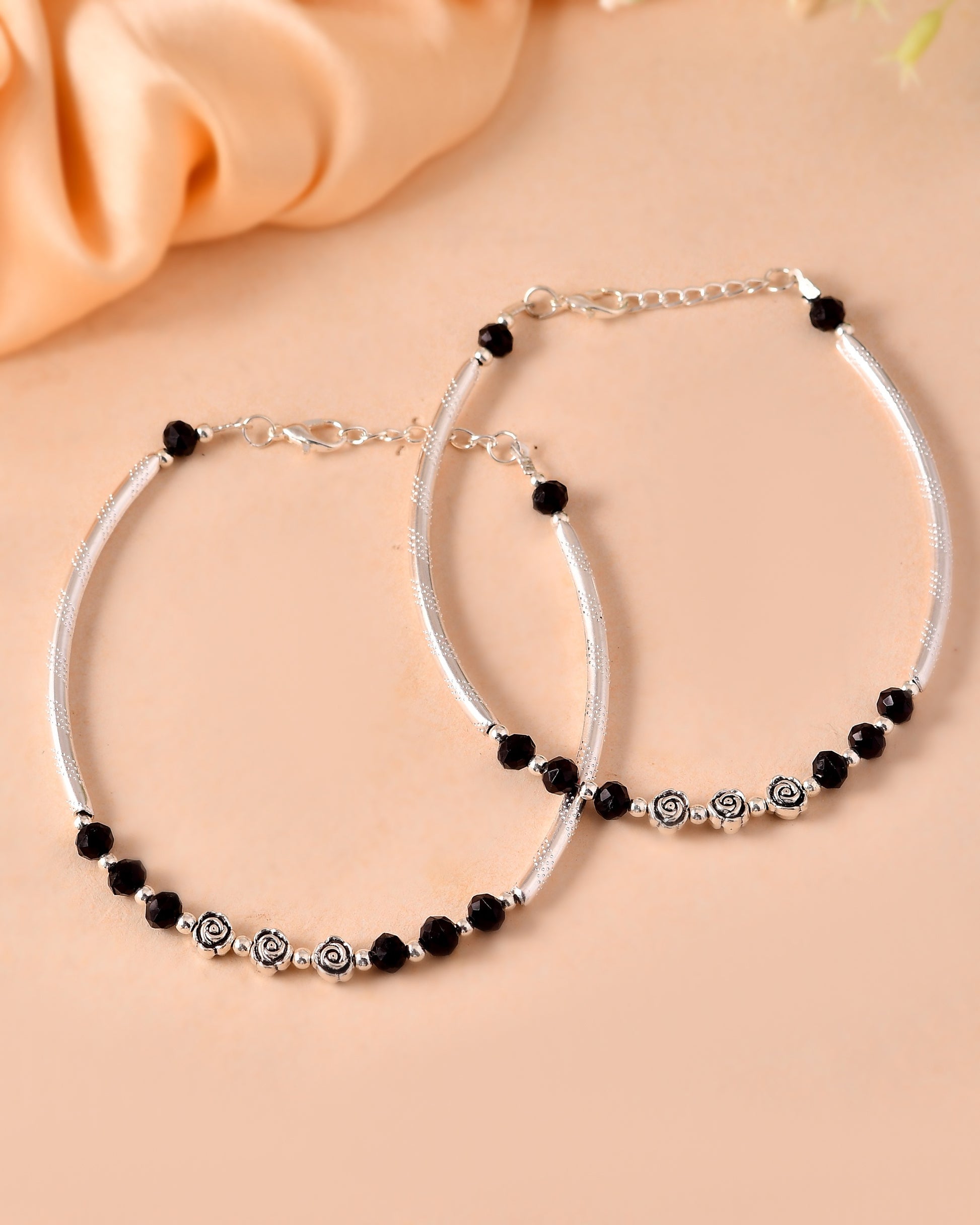 VOJ Set of 2 Silver Plated Black Artificial Beads Studded Anklet - Dista