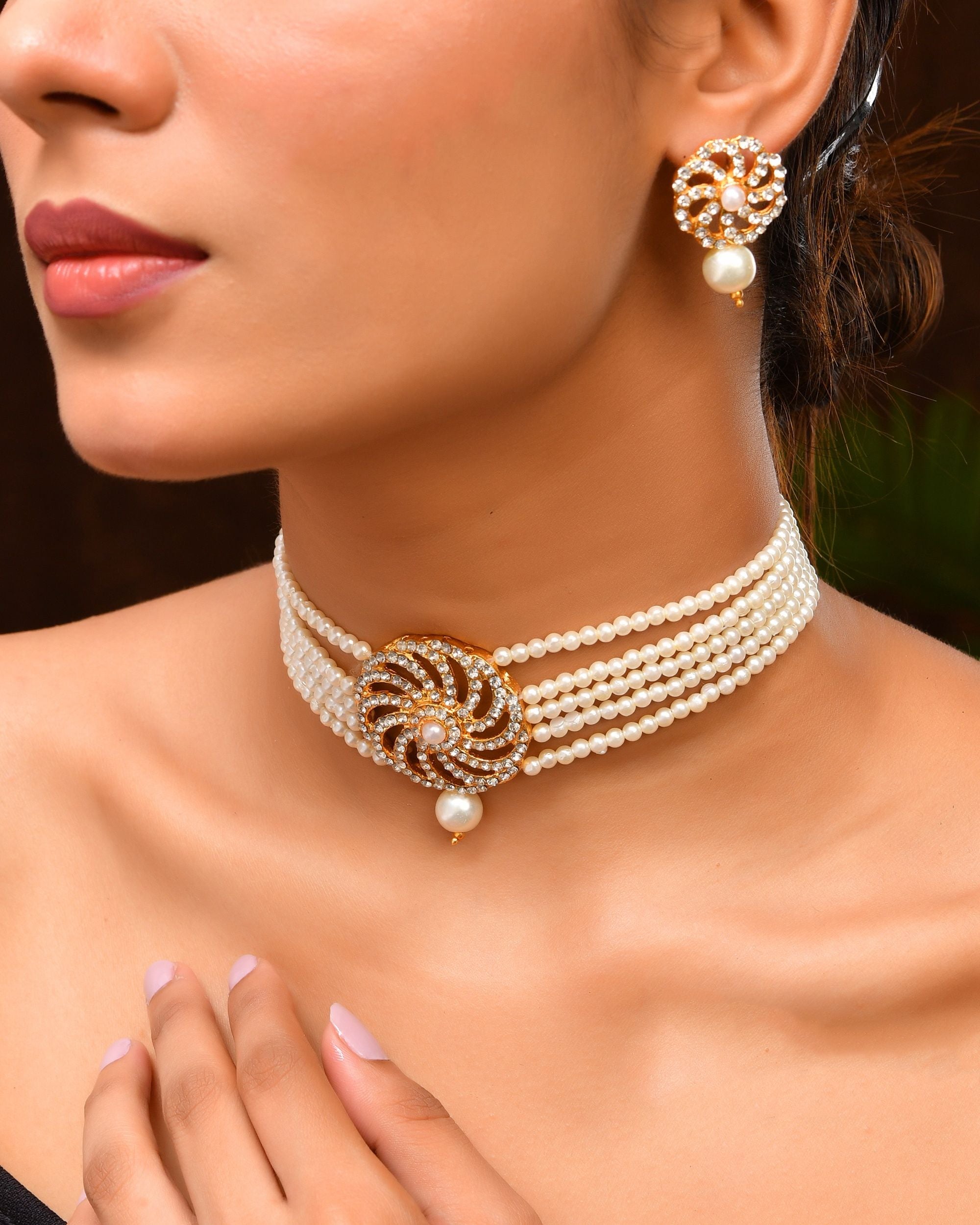 VOJ Gold Polished Stone And Pearl Studded Traditional Chokar Set