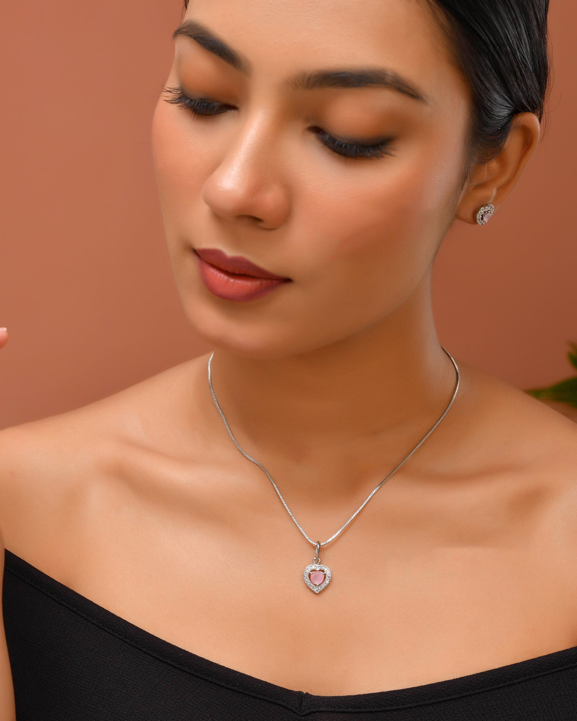 VOJ Silver Plated Baby Pink Stone Studded Heart Shaped Chain Set - Dista