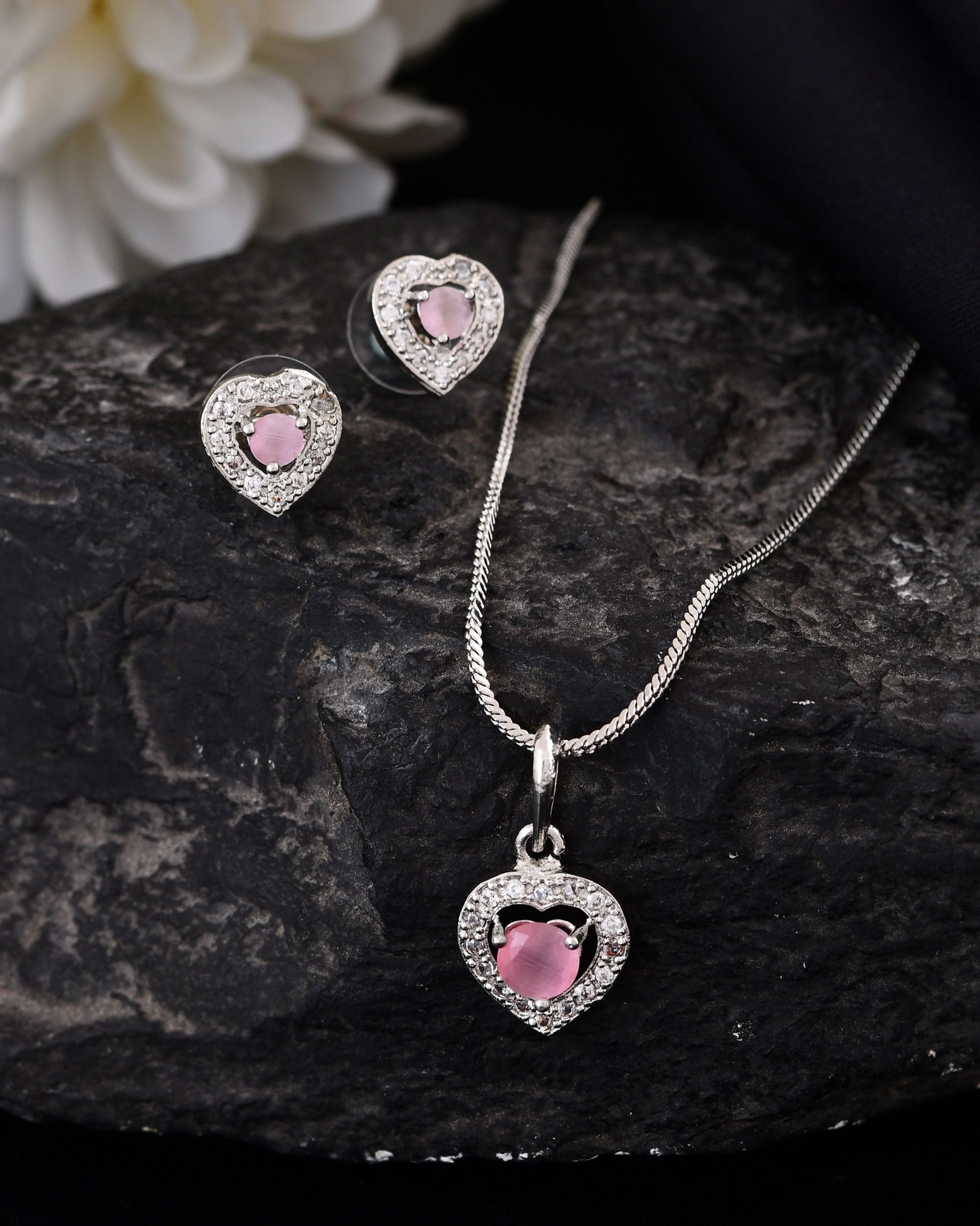 VOJ Silver Plated Baby Pink Stone Studded Heart Shaped Chain Set