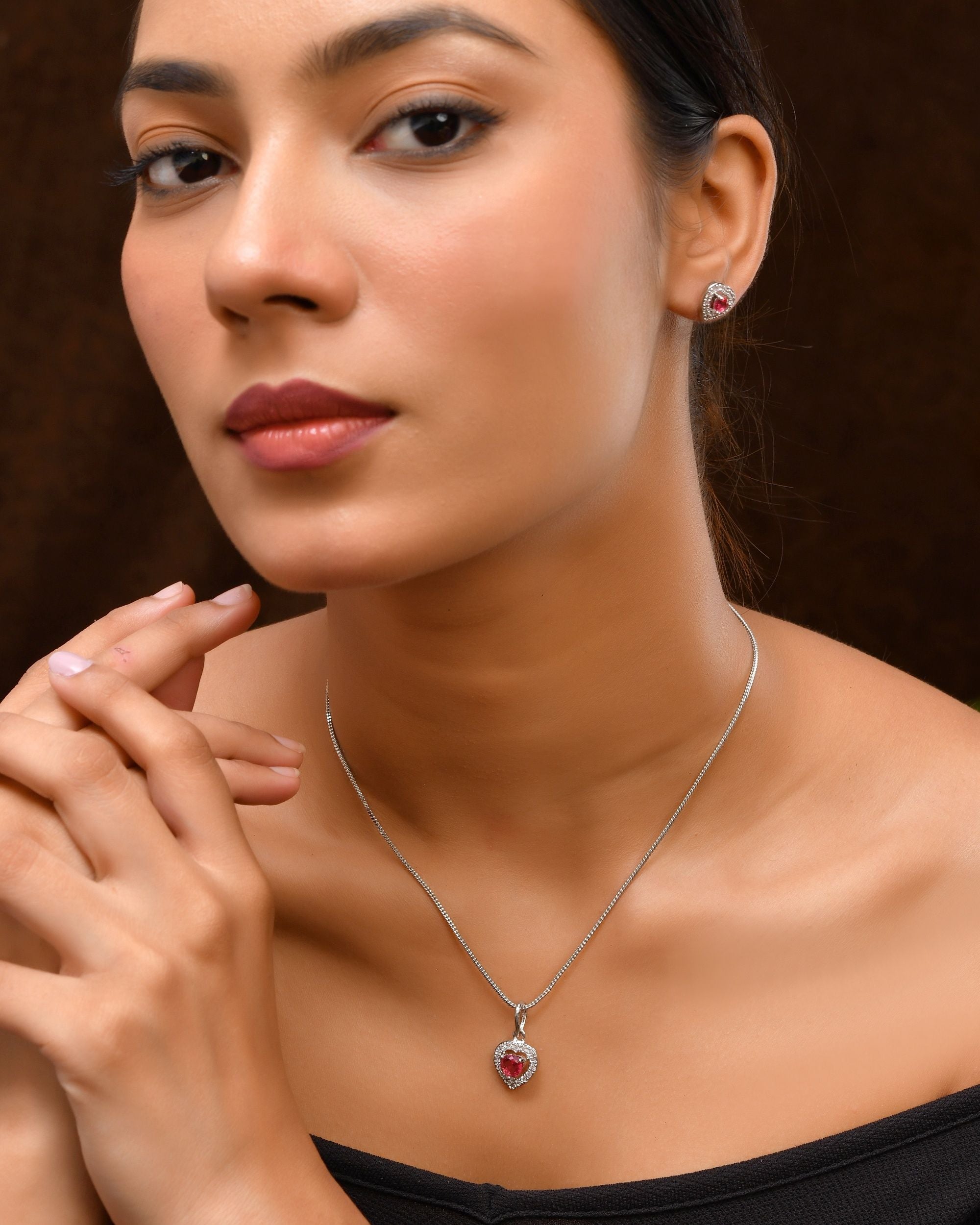 VOJ Silver Plated Pink Stone Studded Heart Shaped Chain Set