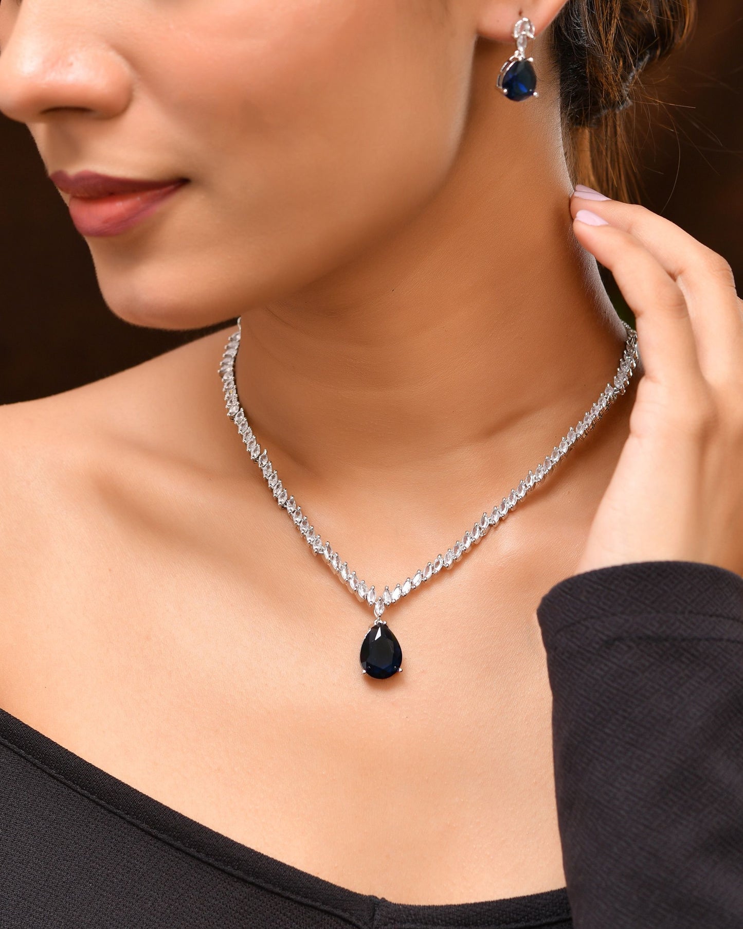 VOJ Silver Plated Blue Stone Studded Necklace Set - Dista