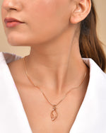Thumbnail for VOJ Rose Gold Polished Chain With Designer Pendant - Distacart