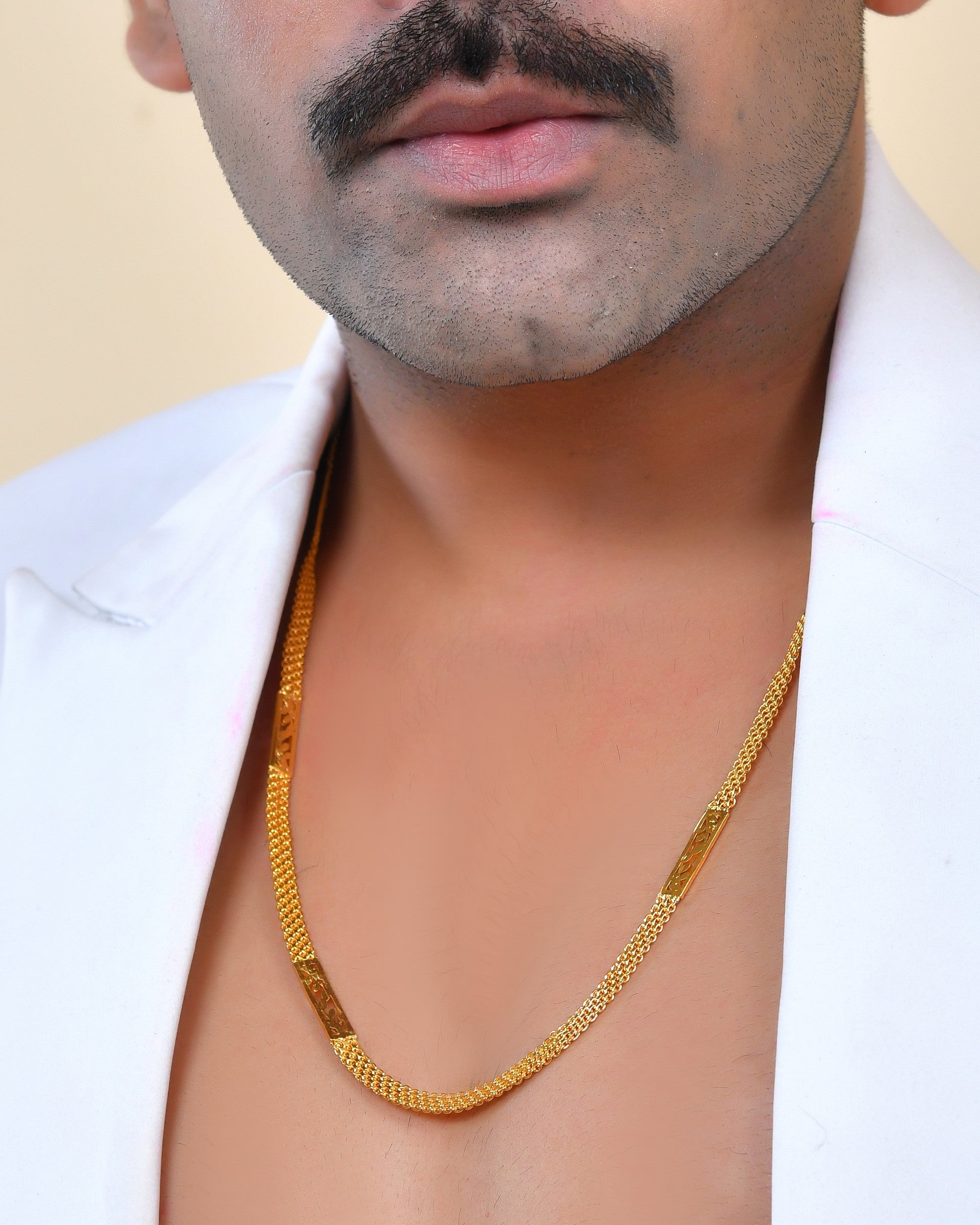 VOJ Men Designer Stainless Steel Gold Polished Classic Chain