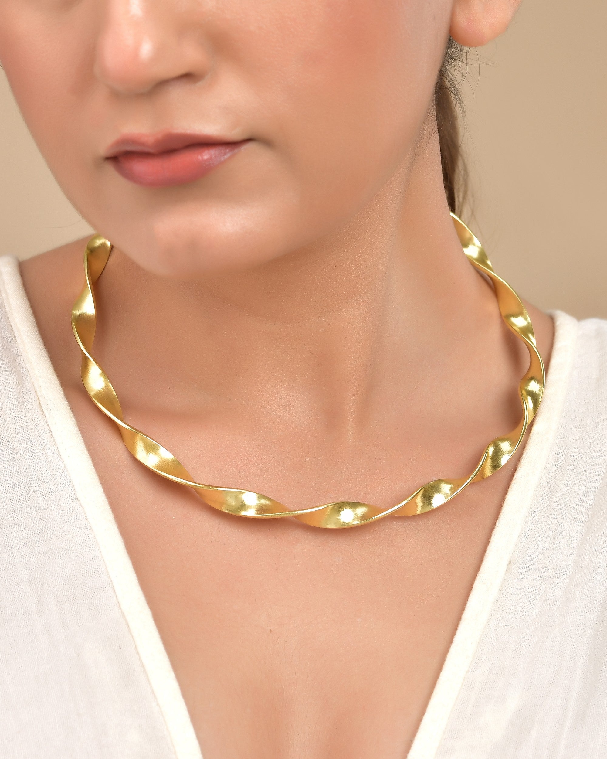 VOJ Gold Polished Anti Tarnished Twisted Hasli Necklace - Distacart