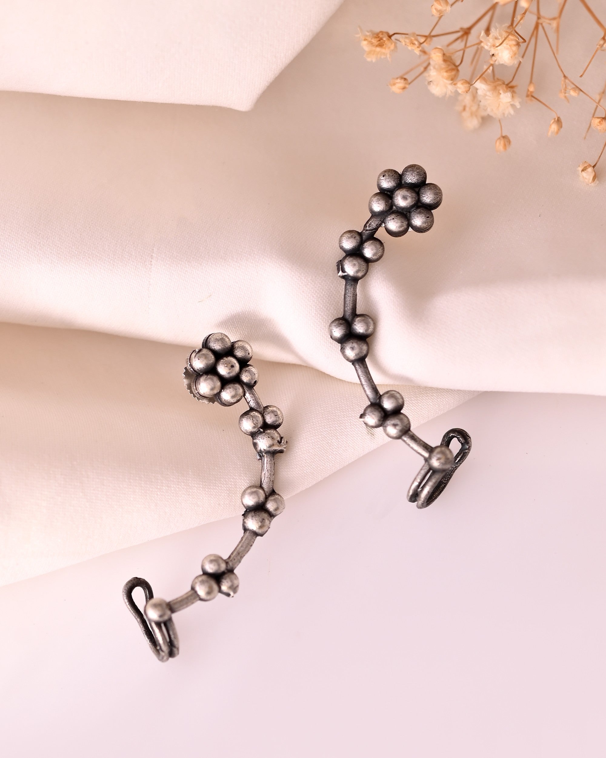 VOJ Silver Toned Floral Designer Ear Cuff