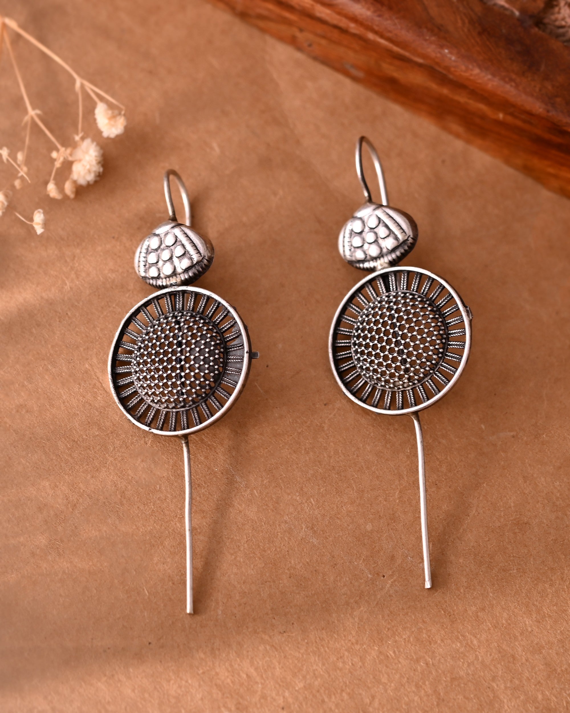 VOJ Silver Plated Circular Shaped Ear Cuff