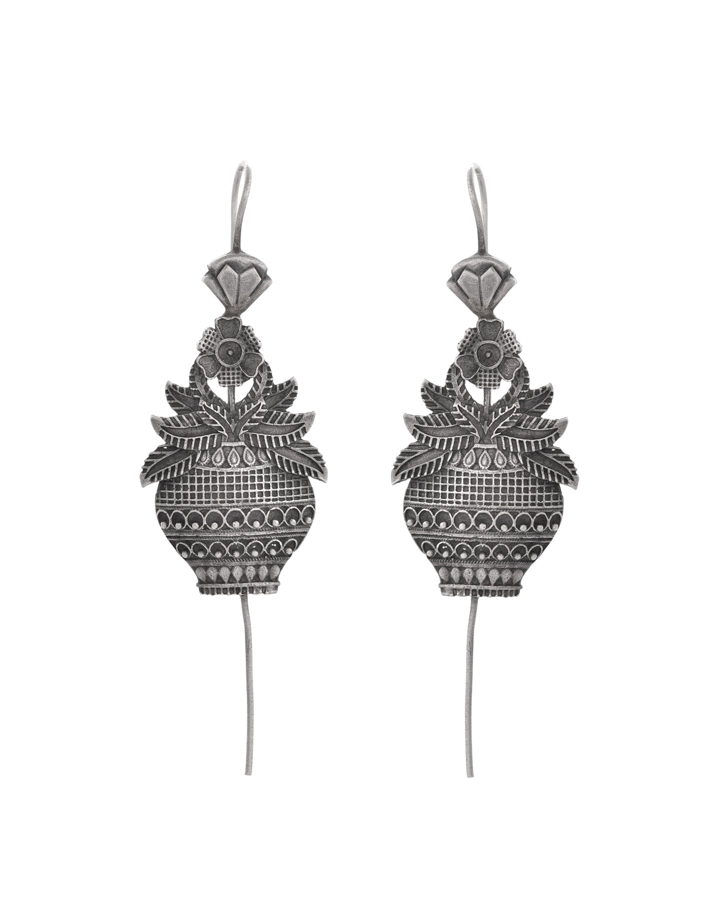 VOJ Silver Toned Designer Floral Shaped Ear Cuff - Distacart