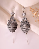 Thumbnail for VOJ Silver Toned Designer Floral Shaped Ear Cuff - Distacart