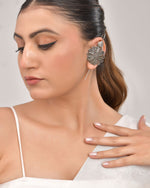 Thumbnail for VOJ Silver Plated Flower Shaped Elegant Ear Cuff - Distacart
